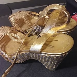 Lovely Platforms Heels,